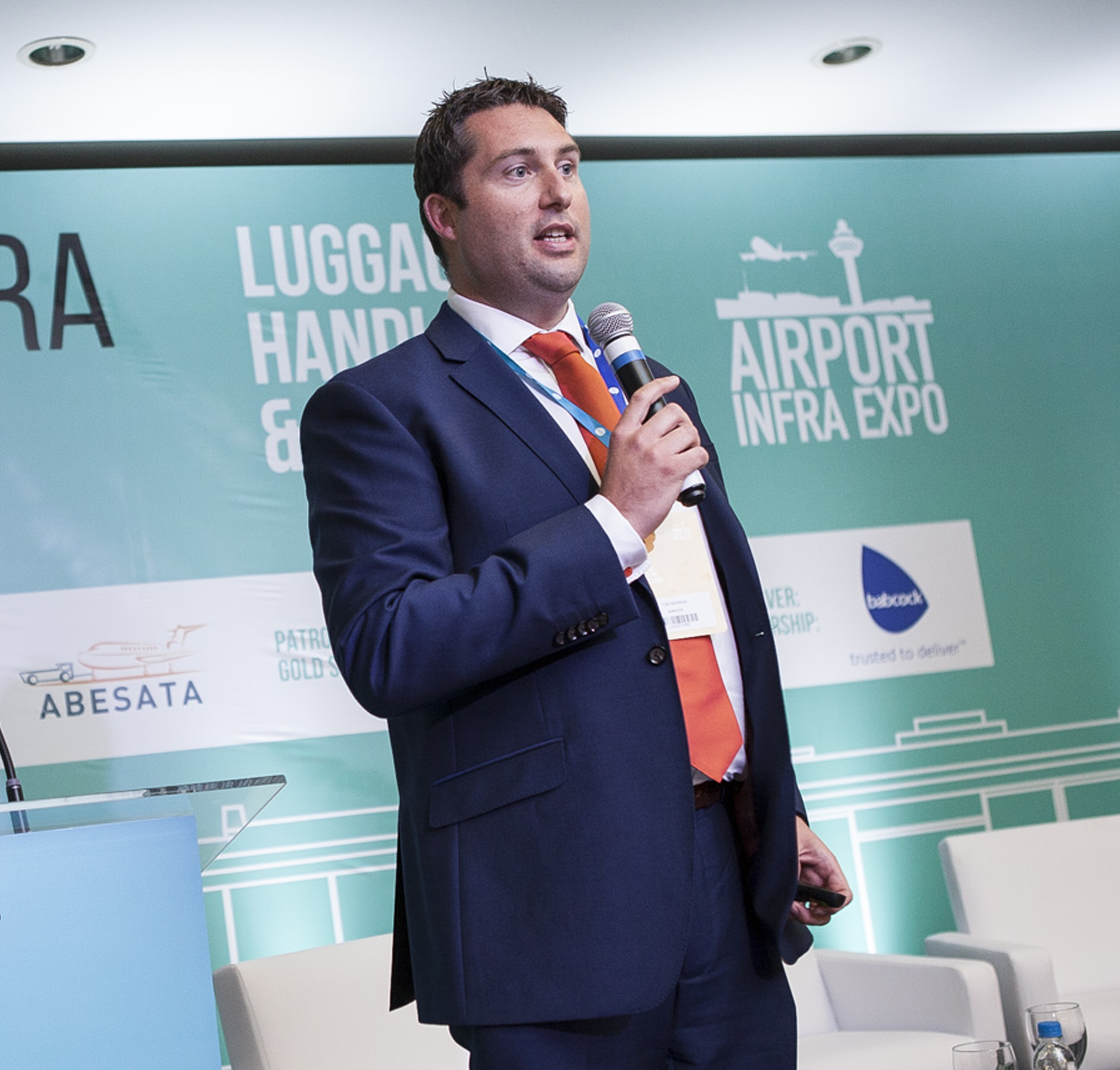 Seminario Luggage, Handling and Cathering - Plataforma Airport I